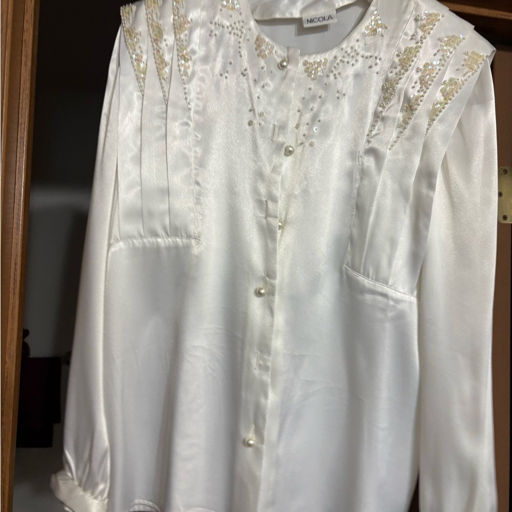 NICOLA Elegant White Embellished Blouse